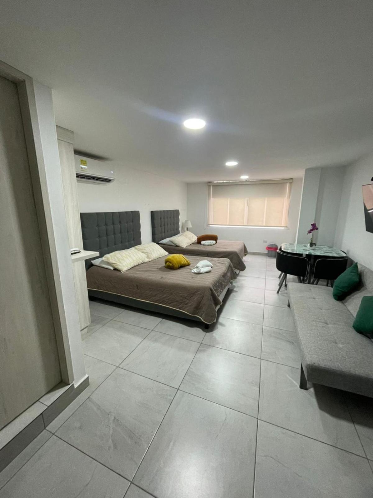 Ingenio Park 83 - Apartahotel Cali Esterno foto